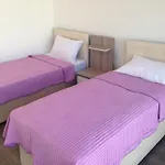 Teras Butik *