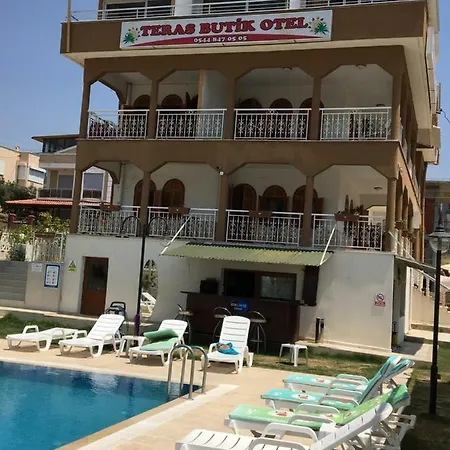 Teras Hotel *